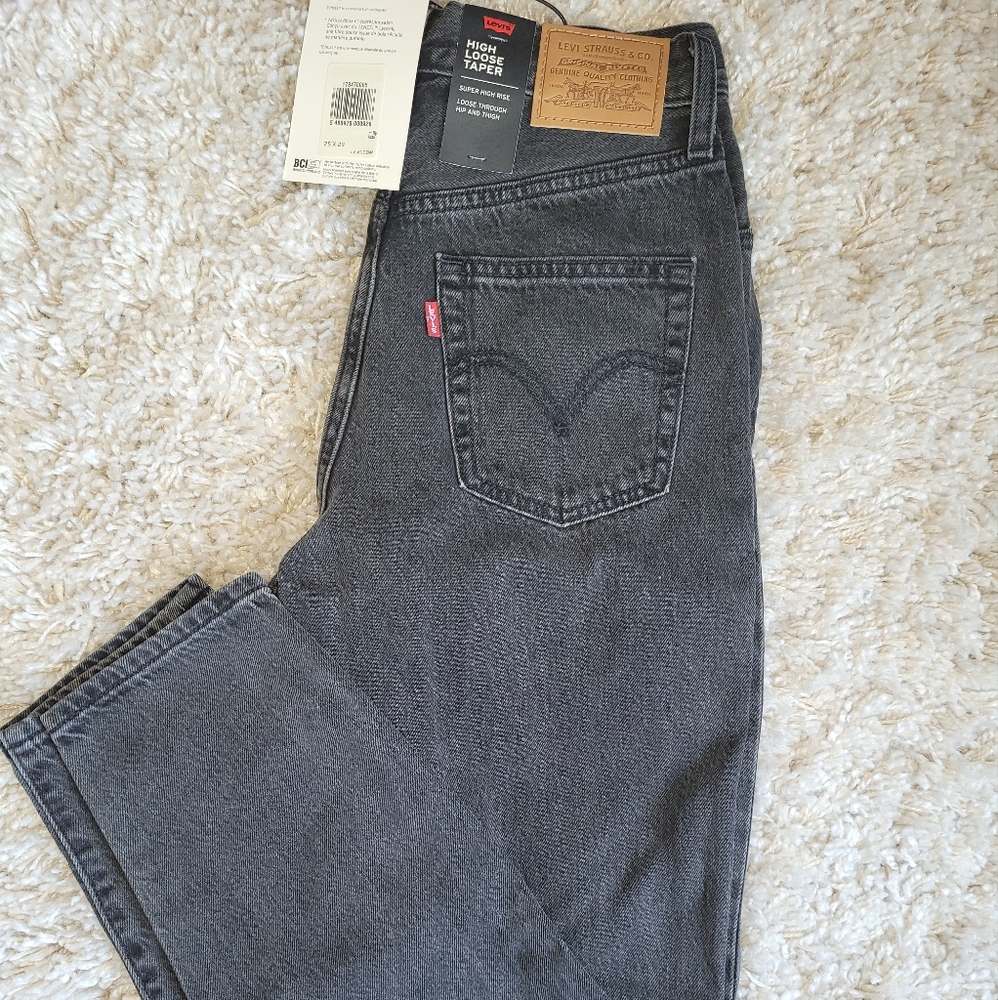 Levis high loose taper jeans